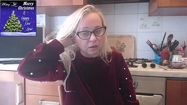 martachatte online show from December 16, 2025, 9:36 am