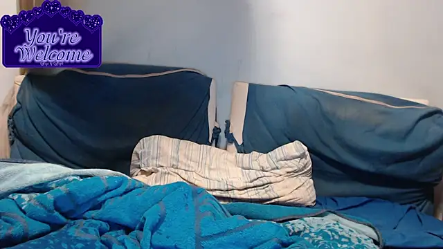 Snapshot of martachatte chatting on February 15, 2026, 7:54 pm martachatte online show from February 15, 2026, 7:54 pm