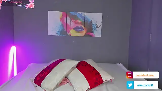 Snapshot of ariel35 chatting on February 6, 2025, 10:10 pm ariel35 online show from February 6, 2025, 10:10 pm