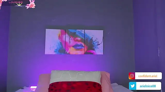 Snapshot of ariel35 chatting on March 1, 2025, 1:22 am ariel35 online show from March 1, 2025, 1:22 am