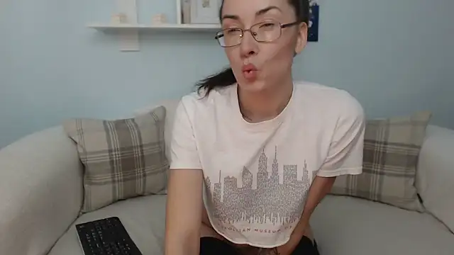 Sofi so online show from December 21, 2025, 9:38 am