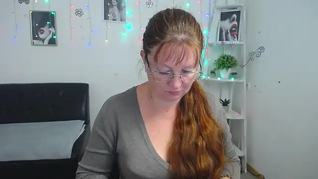 VanessaHotts online show from September 20, 2025, 5:08 am