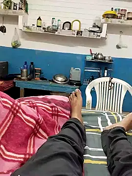 Snapshot of Sanny212 chatting on February 3, 2025, 10:03 am Sanny212 online show from February 3, 2025, 10:03 am