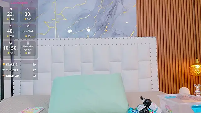 naughty ebonyy online show from October 14, 2025, 2:56 am