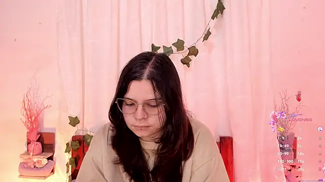 Mey moon online show from March 13, 2025, 6:26 am