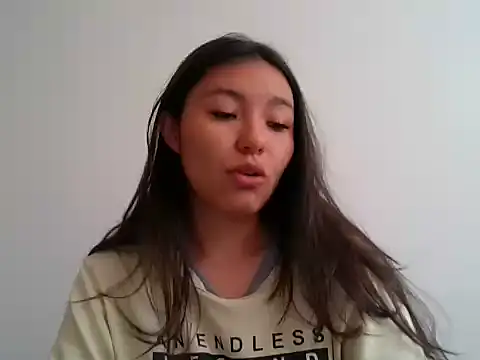  andygirl online show from March 4, 2026, 4:35 pm