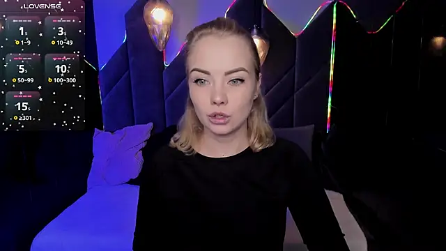 Snapshot of StephanieSweety chatting on February 18, 2026, 6:48 pm StephanieSweety online show from February 18, 2026, 6:48 pm