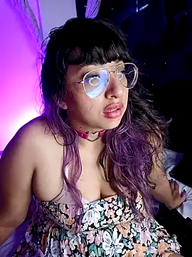 Piafisher1 online show from February 17, 2025, 4:48 pm