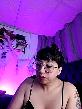 Piafisher1 online show from September 23, 2025, 1:19 am