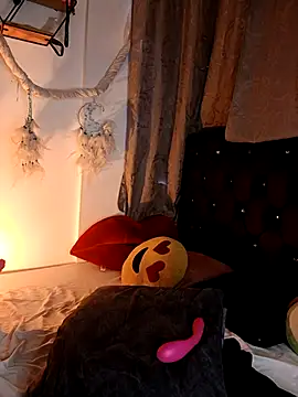 Piafisher1 online show from October 6, 2025, 11:29 am