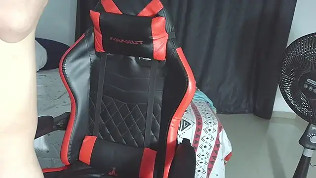 aresholland online show from February 19, 2026, 3:24 am