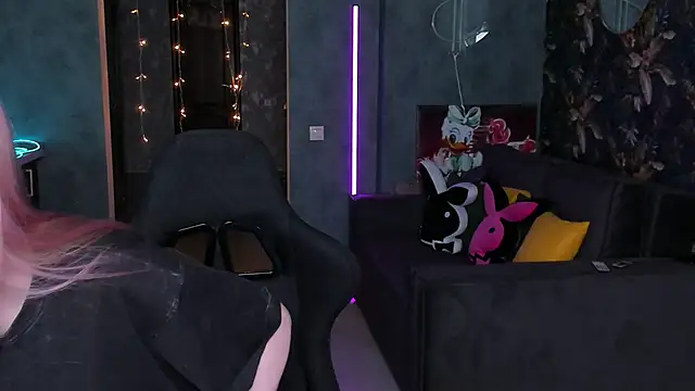 Snapshot of Blckmirrorr chatting on January 5, 2026, 8:01 pm Blckmirrorr online show from January 5, 2026, 8:01 pm