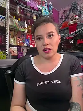 Snapshot of TamySweetness chatting on December 19, 2025, 7:54 pm TamySweetness online show from December 19, 2025, 7:54 pm