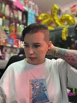 Snapshot of TamySweetness chatting on February 7, 2026, 5:16 pm TamySweetness online show from February 7, 2026, 5:16 pm