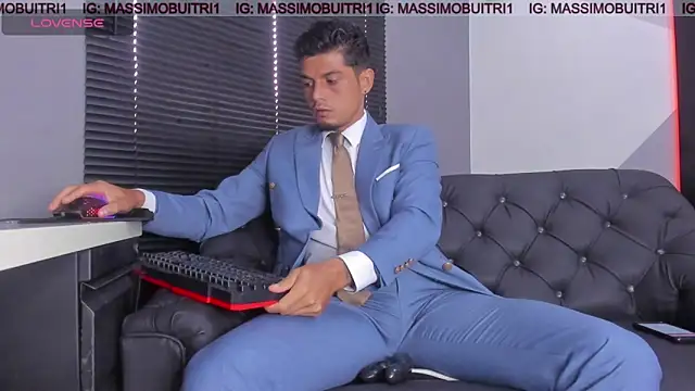 massimo g online show from June 8, 2026, 12:16 pm