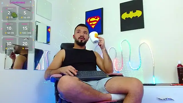 Snapshot of mathew_vidal1 chatting on December 1, 2025, 3:00 am mathew vidal1 online show from December 1, 2025, 3:00 am