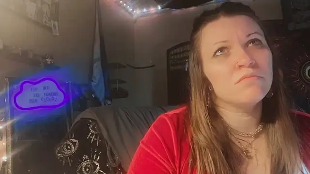 Snapshot of spunlikecottoncandy chatting on November 19, 2025, 7:41 am spunlikecottoncandy online show from November 19, 2025, 7:41 am