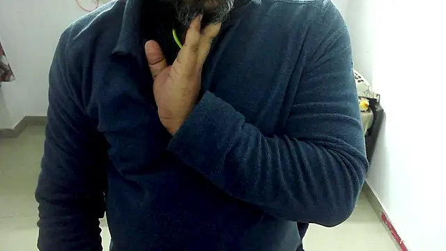 Snapshot of rentarob chatting on February 2, 2026, 7:01 pm rentarob online show from February 2, 2026, 7:01 pm