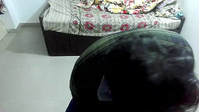 Snapshot of rentarob chatting on February 10, 2026, 5:28 pm rentarob online show from February 10, 2026, 5:28 pm