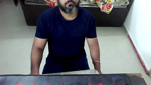 Snapshot of rentarob chatting on February 12, 2026, 7:20 pm rentarob online show from February 12, 2026, 7:20 pm