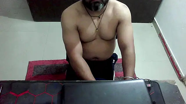 Snapshot of rentarob chatting on February 15, 2026, 3:31 pm rentarob online show from February 15, 2026, 3:31 pm