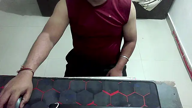 Snapshot of rentarob chatting on March 5, 2026, 4:25 pm rentarob online show from March 5, 2026, 4:25 pm