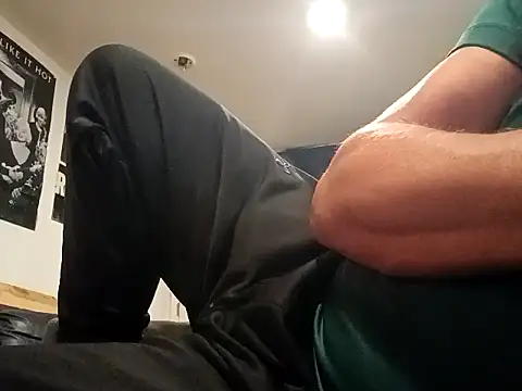 Snapshot of JRock69nKzoo chatting on October 21, 2025, 2:01 am JRock69nKzoo online show from October 21, 2025, 2:01 am