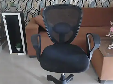 shivi moto online show from September 14, 2025, 5:39 am