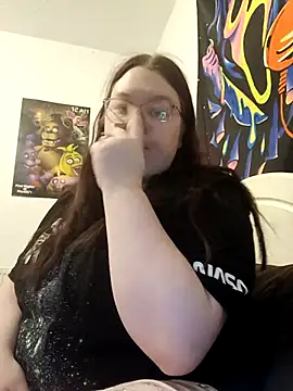 Snapshot of Sexycurvyemilyy chatting on November 19, 2025, 7:25 pm Sexycurvyemilyy online show from November 19, 2025, 7:25 pm