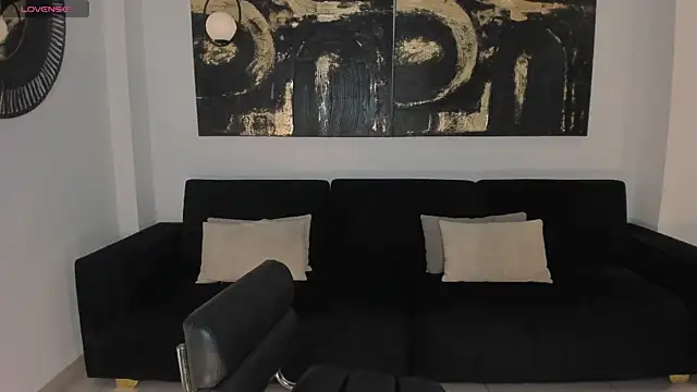 SunnyRivers online show from November 7, 2025, 5:24 pm