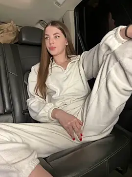  i have cookies1 online show from March 22, 2025, 7:53 pm