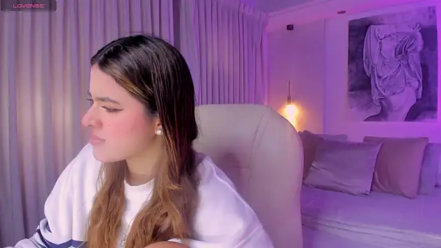 nathalie rivers online show from January 13, 2026, 11:59 am