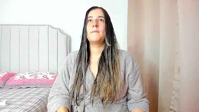 Snapshot of Hanna86 chatting on January 8, 2026, 1:13 pm Hanna86 online show from January 8, 2026, 1:13 pm