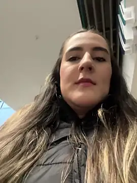 Snapshot of Hanna86 chatting on March 6, 2026, 1:29 pm Hanna86 online show from March 6, 2026, 1:29 pm