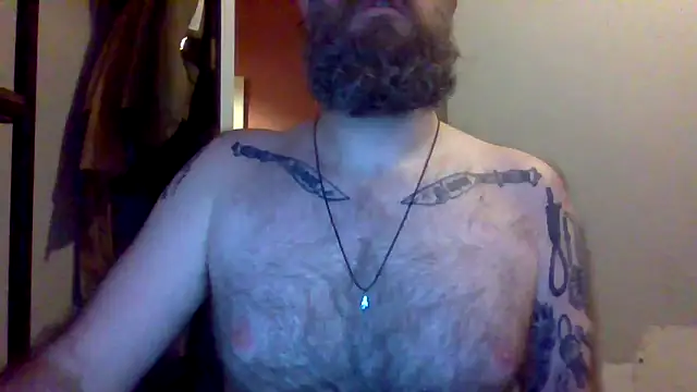 Snapshot of Thrillhouse chatting on November 12, 2025, 9:14 pm Thrillhouse online show from November 12, 2025, 9:14 pm