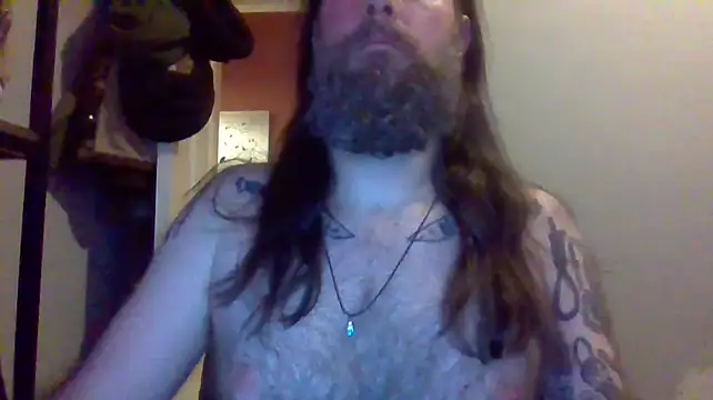 Snapshot of Thrillhouse chatting on December 3, 2025, 11:58 pm Thrillhouse online show from December 3, 2025, 11:58 pm