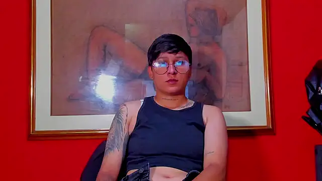 Tamarahryan online show from May 15, 2026, 2:02 pm
