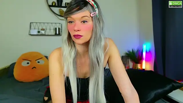 Snapshot of Kittychatte chatting on December 15, 2024, 8:36 pm Kittychatte online show from December 15, 2024, 8:36 pm