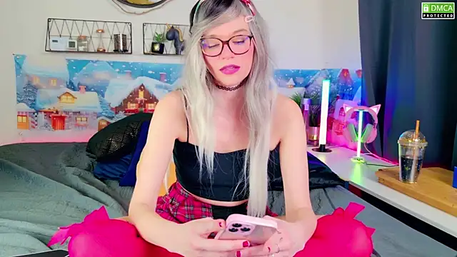 Snapshot of Kittychatte chatting on December 28, 2024, 10:47 am Kittychatte online show from December 28, 2024, 10:47 am