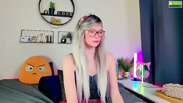 Snapshot of Kittychatte chatting on January 11, 2025, 7:39 am Kittychatte online show from January 11, 2025, 7:39 am