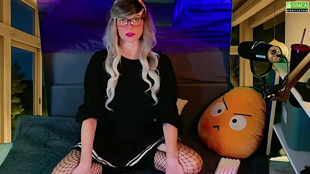 Snapshot of Kittychatte chatting on September 22, 2025, 7:49 pm Kittychatte online show from September 22, 2025, 7:49 pm