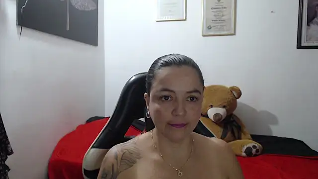 katty lorens online show from May 16, 2026, 11:25 pm