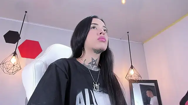 Snapshot of farichell chatting on January 12, 2026, 8:36 pm farichell online show from January 12, 2026, 8:36 pm