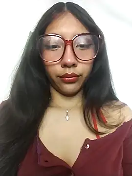 Snapshot of Umaru_uwu chatting on February 3, 2026, 12:53 am Umaru uwu online show from February 3, 2026, 12:53 am