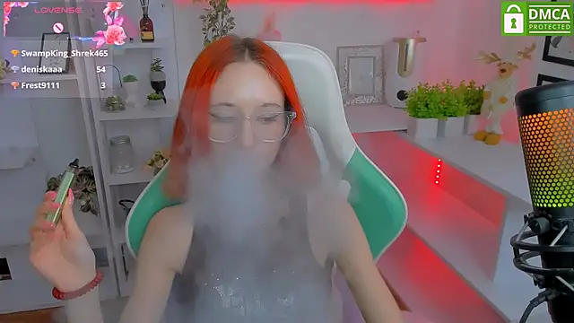 Katia Kim online show from March 13, 2025, 9:21 am