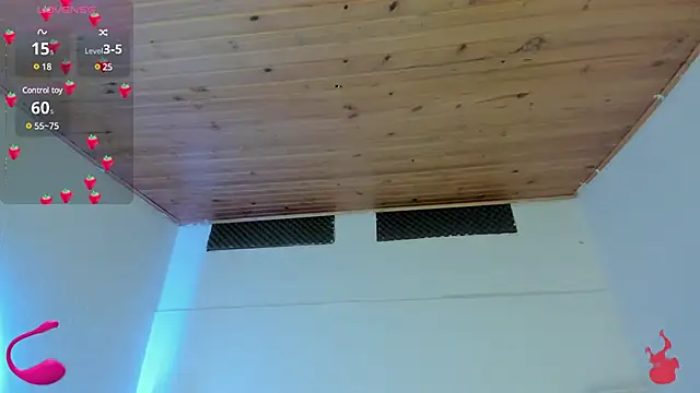 Snapshot of cristal__hot_1 chatting on January 21, 2025, 4:10 am cristal hot 1 online show from January 21, 2025, 4:10 am