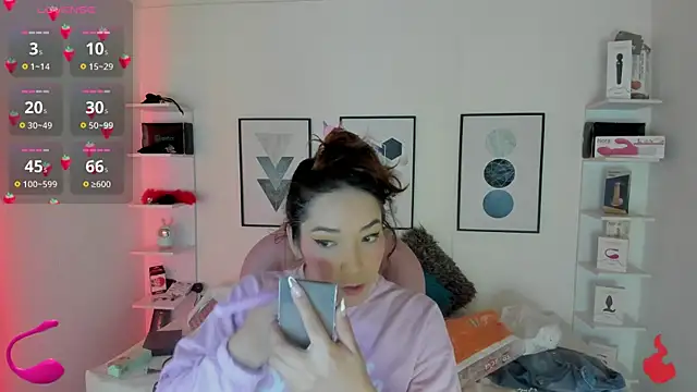 Snapshot of cristal__hot_1 chatting on January 27, 2025, 4:09 am cristal hot 1 online show from January 27, 2025, 4:09 am