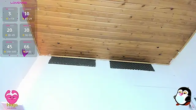 Snapshot of cristal__hot_1 chatting on February 15, 2025, 10:11 am cristal hot 1 online show from February 15, 2025, 10:11 am