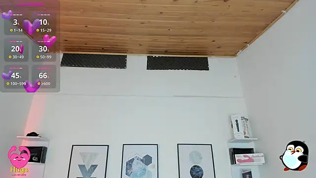 Snapshot of cristal__hot_1 chatting on February 21, 2025, 4:07 am cristal hot 1 online show from February 21, 2025, 4:07 am