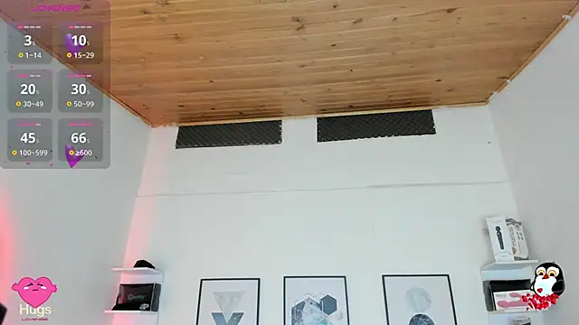 Snapshot of cristal__hot_1 chatting on February 22, 2025, 4:07 am cristal hot 1 online show from February 22, 2025, 4:07 am